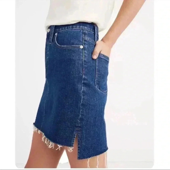 Madewell Raw Hem Step Hem Edition Medium Wash Stretch Denim Mini Skirt Size 27 - Picture 3 of 12